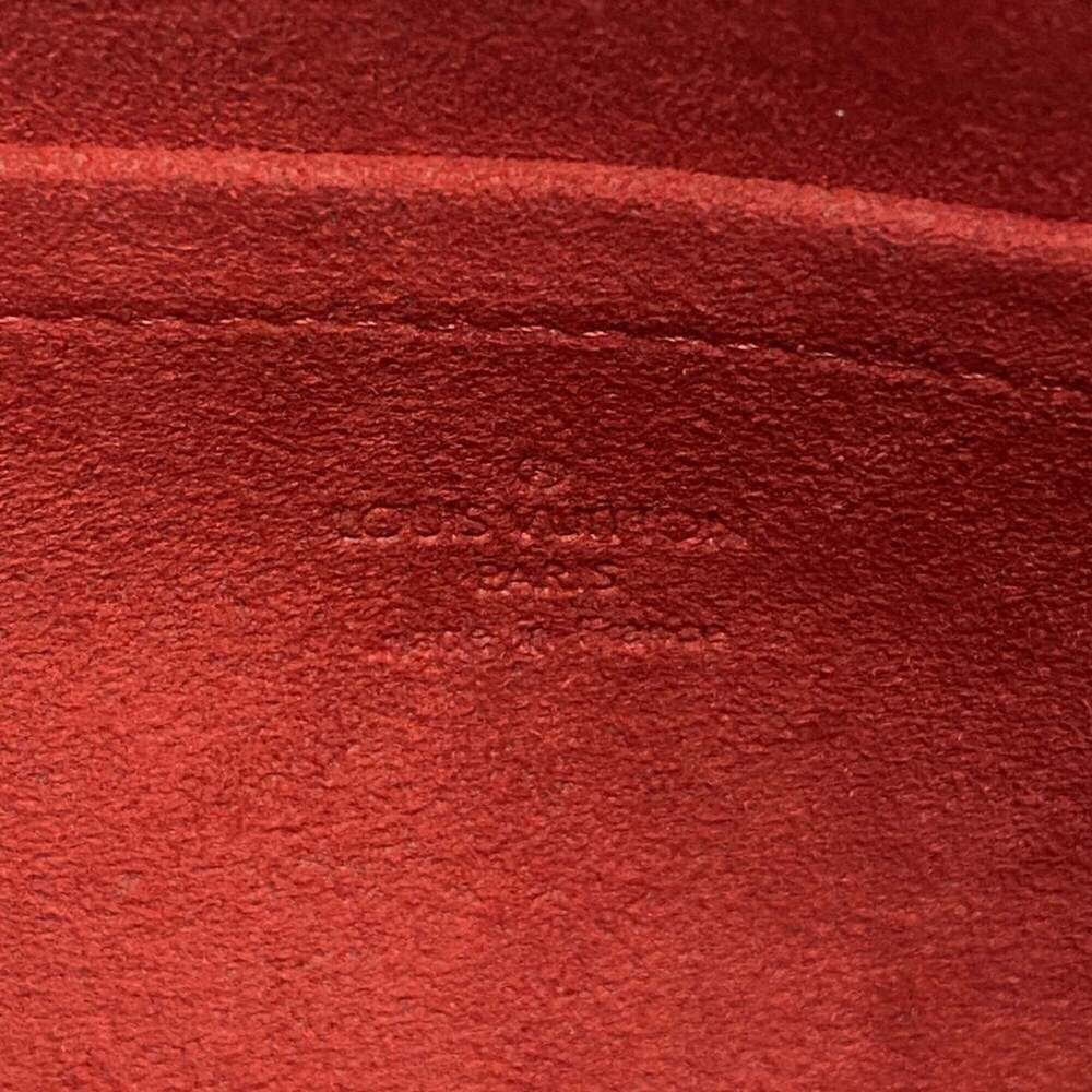 LOUIS VUITTON Authentic Brown Damier Shoulder Bag - Picture 5 of 11